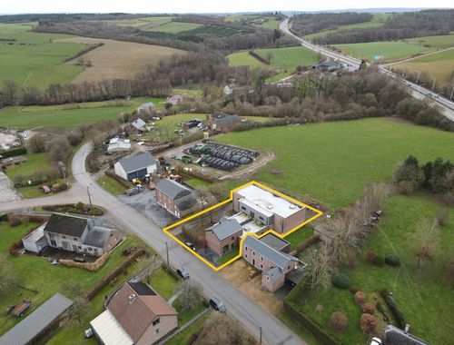                                         Gemengd gebruik te koop in Sinsin, € 690.000
