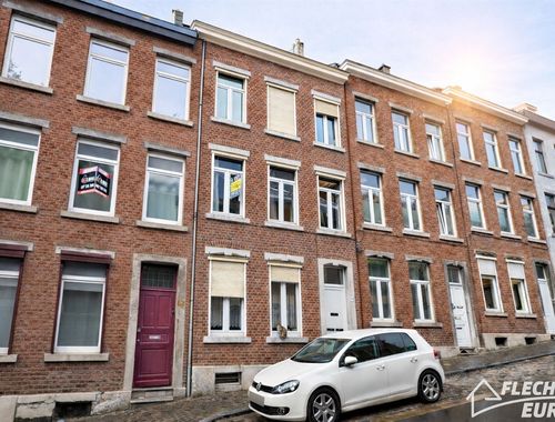                                         Immeuble d'appartements à vendre à Verviers, € 199.000
