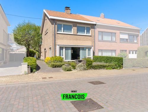                                         Maison à vendre à Bredene, € 330.000
