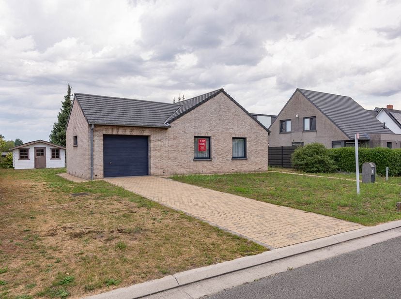 Huis te koop in Bromeliastraat 9,
                    9090 Melle