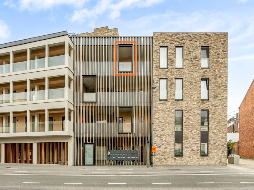 Appartement te koop in Koningin Astridlaan 10 bus 302,
                    3500 Hasselt