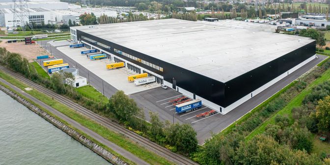Bedrijfsvastgoed te huur in Nikelaan 3, 2430 Vorst