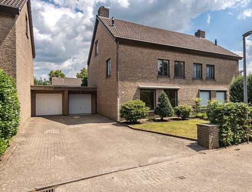                                         Woning te koop in Baarle-Hertog, € 439.000
