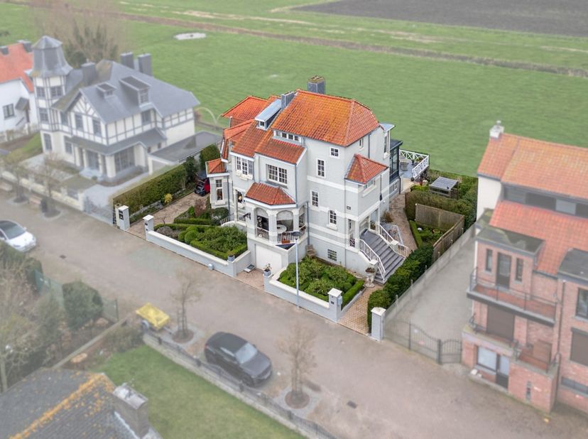 Huis te koop in Duinenlaan 112,
                    8434 Westende