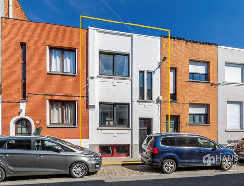                                         Woning te koop in Deurne, € 330.000
