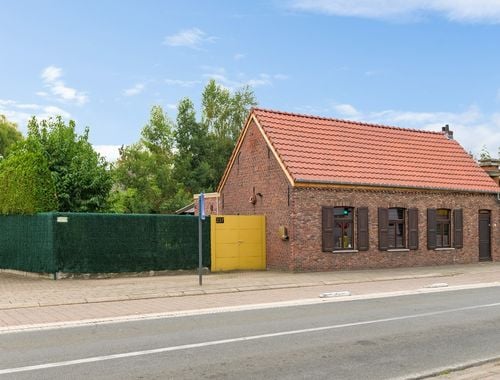                                         Woning te koop in Beerzel, € 285.000
