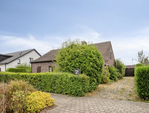                                         Woning te koop in Oostakker, € 349.000
