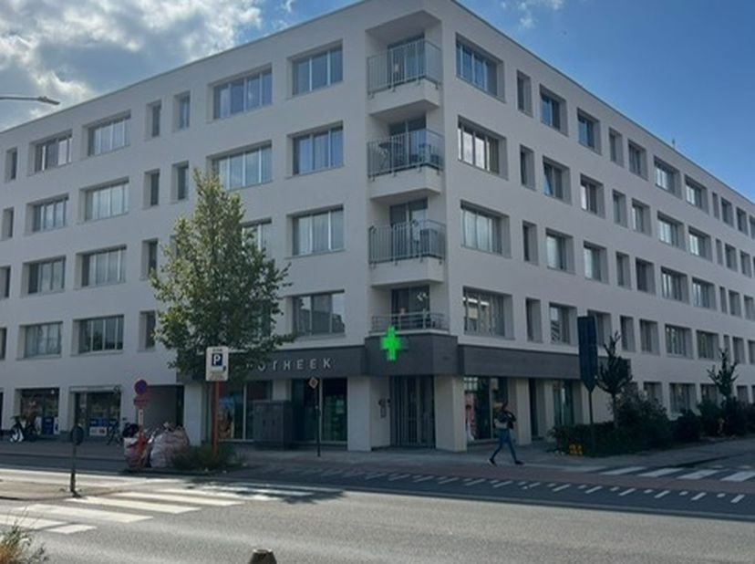 Appartement te koop in Plezantstraat 154 bus 3,
                    9100 Sint-Niklaas