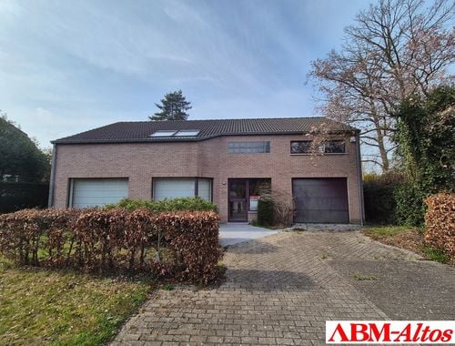                                         Villa te koop in Heverlee, € 895.000

