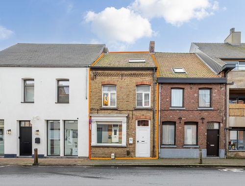                                         Maison deux facades à vendre à Oedelem, € 235.000
