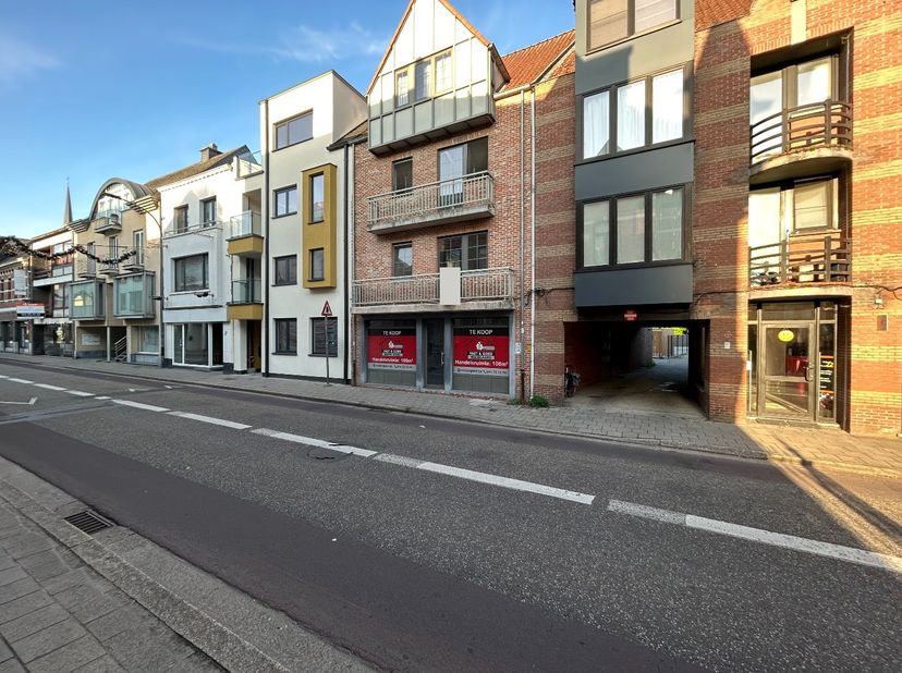 Bien professionnel à vendre à Stationsstraat 20 boîte A,
                    2440 Geel