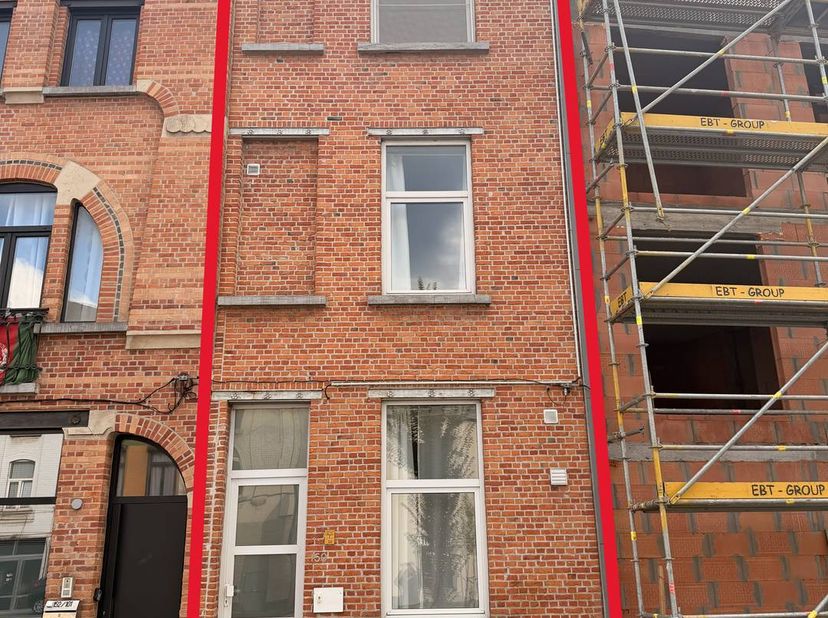 Huis te huur in Rooigemlaan 150,
                    9000 Gent