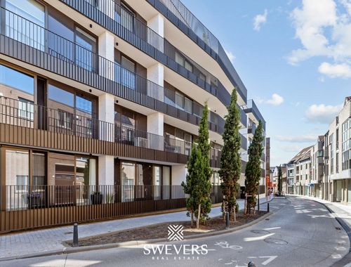                                         Gelijkvloers app. te koop in Hasselt, € 385.000
