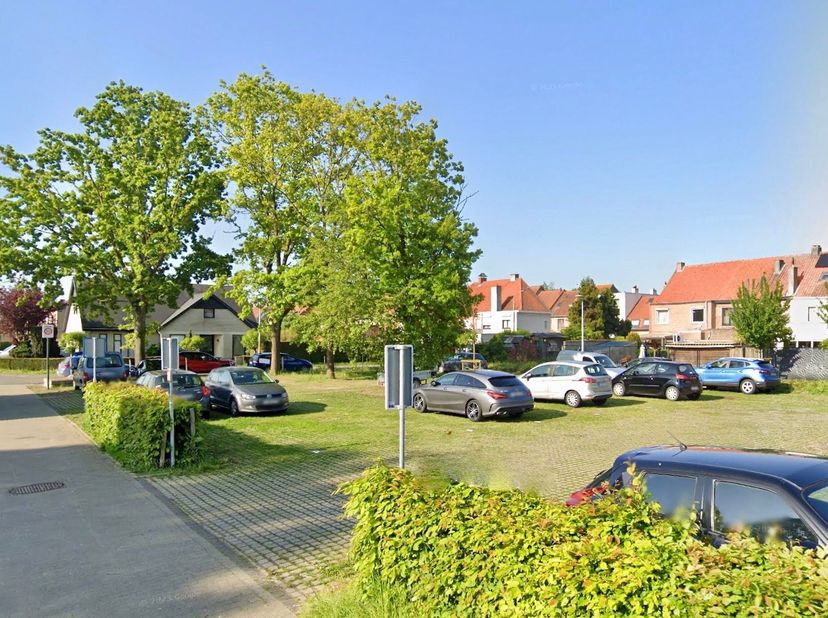 Garage à vendre
                    à 9900 Eeklo