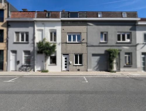                                         Woning te koop in Kortrijk, € 195.000
