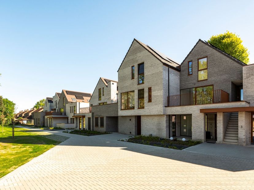 Appartement neuf de 2 chambres, avec grande terrasse et place de parking à Olen<br />
Vous recherchez un appartement neuf, économe en énergie et prêt
