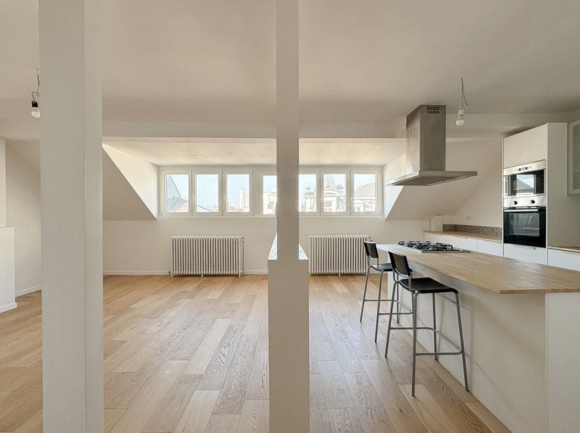 Appartement te huur in ,
                    1050 Elsene