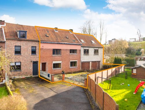                                         Maison à vendre à Saint-Remy, € 145.000
