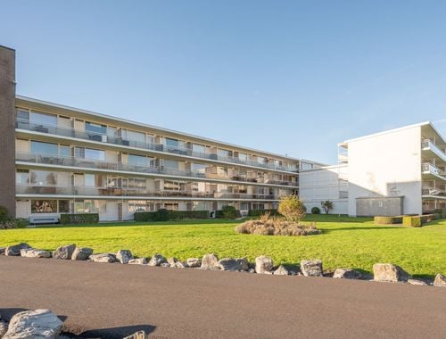                                         Appartement te koop in Klemskerke, € 75.000
