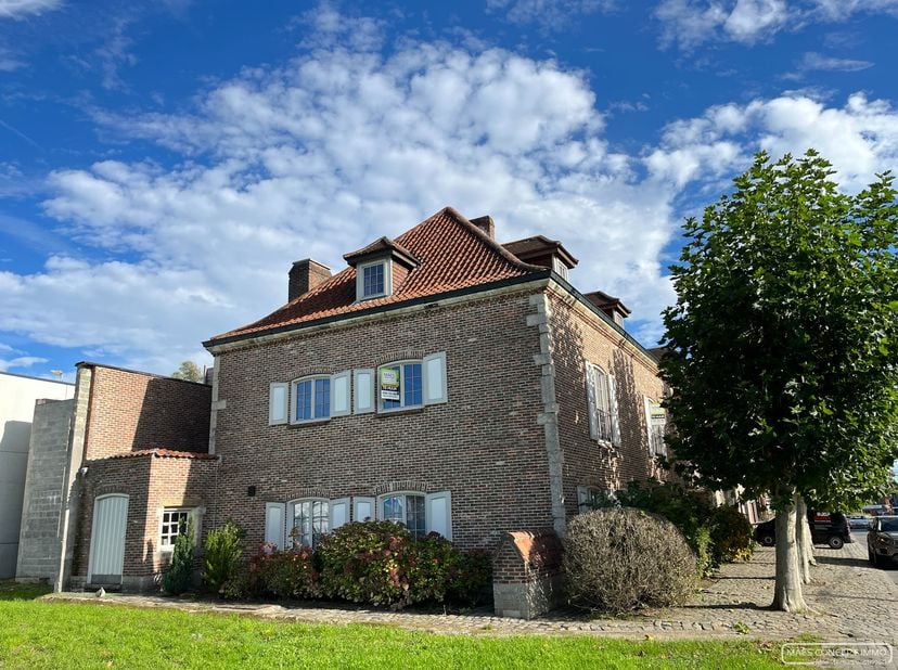 Appartement à louer à Statiestraat 77 boîte 1,
                    8570 Anzegem