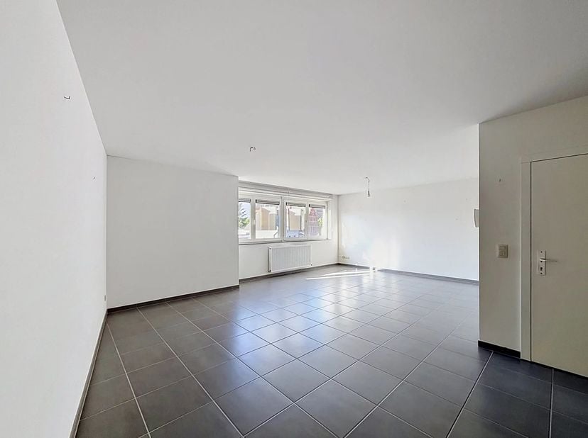 Appartement à vendre
                    à 2400 Mol