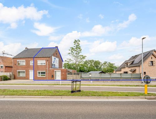                                         Woning te koop in Neeroeteren, € 189.000
