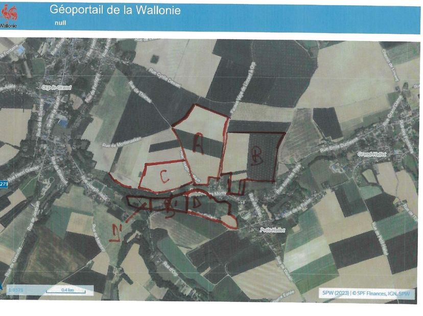 Uniek geheel van 73,11 ha landbouwgrond te Petit-Hallet (Orp-Jauche).<br />
Bestaande uit verschillende aaneengesloten blokken.<br />
Blok B heeft e