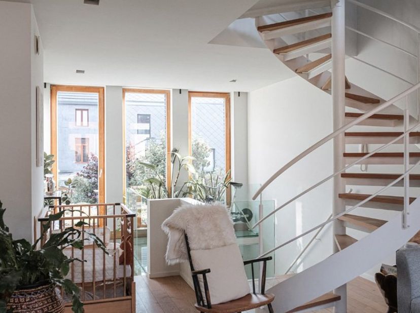 Woning te huur in Gent <br />
Een bezoekmoment aanvragen kan via onze website: https://vicusvastgoed.be/nl/te-huur <br />
Ga naar het respectievelijke