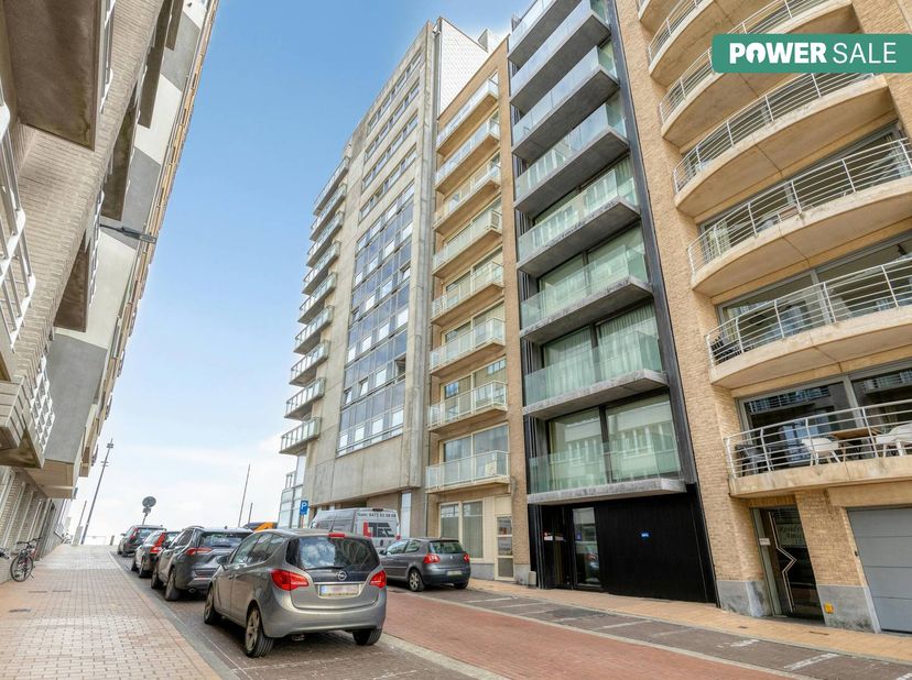 Vous recherchez un investissement rentable ou un merveilleux séjour sur la côte ? Cet appartement prêt à emménager dans un immeuble récent offre la co
