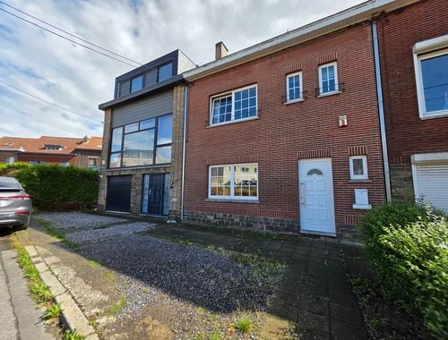                                         Maison à vendre à Montignies-sur-Sambre, € 189.000
