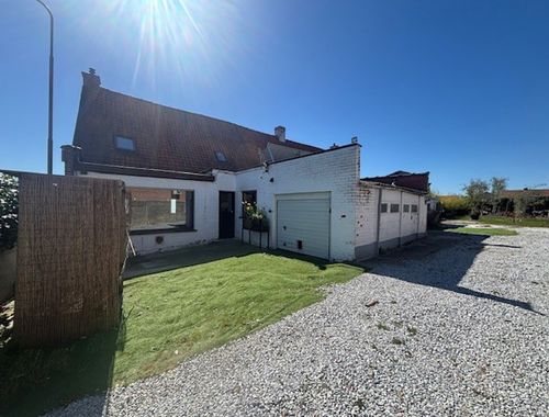                                         Maison unifamiliale à vendre à Rollegem, € 248.500
