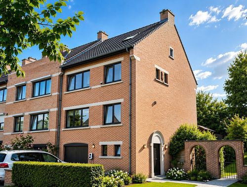                                         Woning te huur in Kraainem, € 2.300
