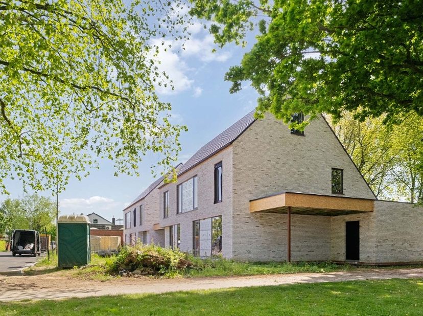 Huis te koop in Vlaschaard 15C,
                    8501 Heule