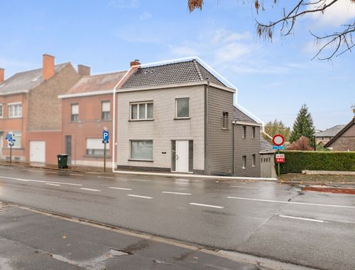                                         Woning te koop in Leupegem, € 199.500
