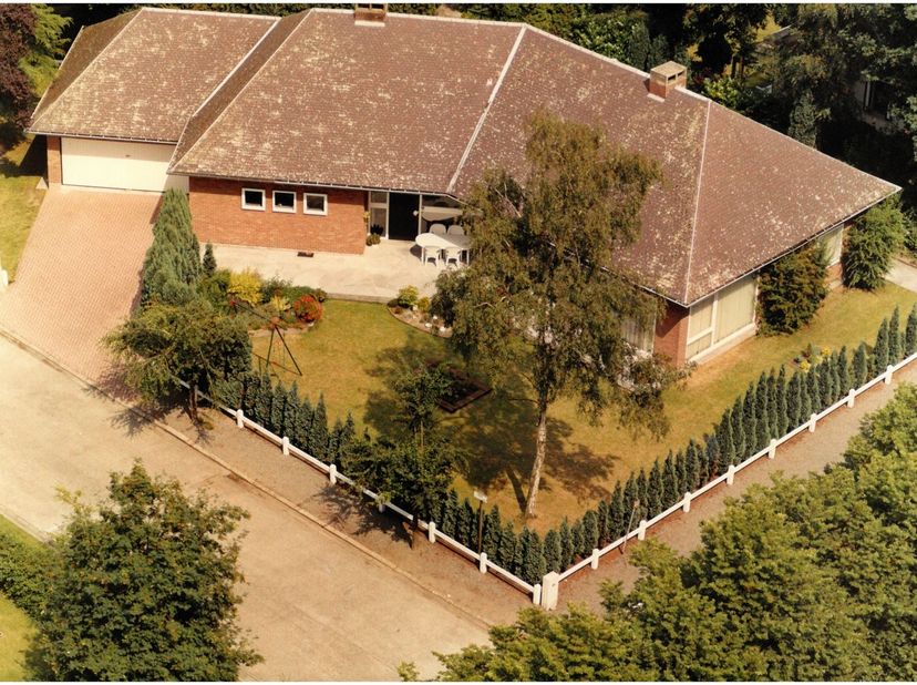 Huis te koop in Duivenstraat 21,
                    2800 Mechelen