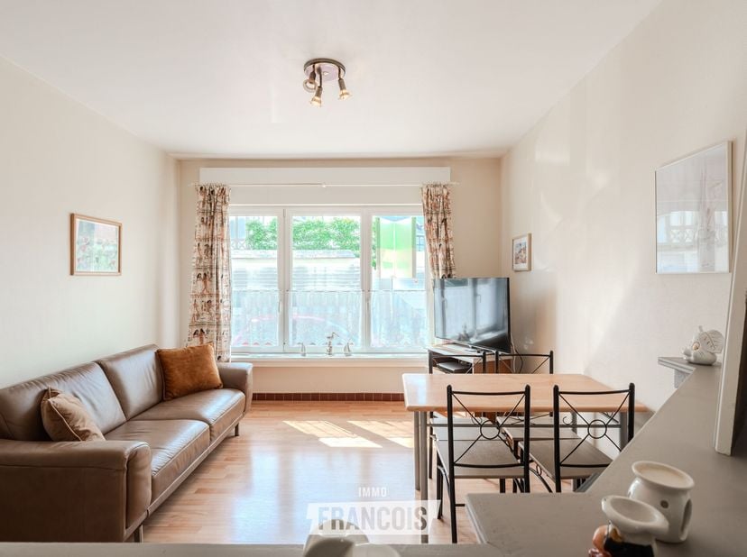 Appartement te koop in Herfstlaan 2 bus 0001,
                    8434 Westende