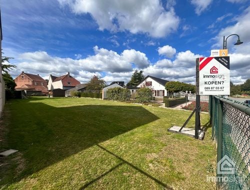                                         Zone de projet à vendre à Bocholt, € 279.000
