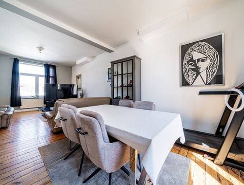                                         Appartement te koop in Evere, € 295.000
