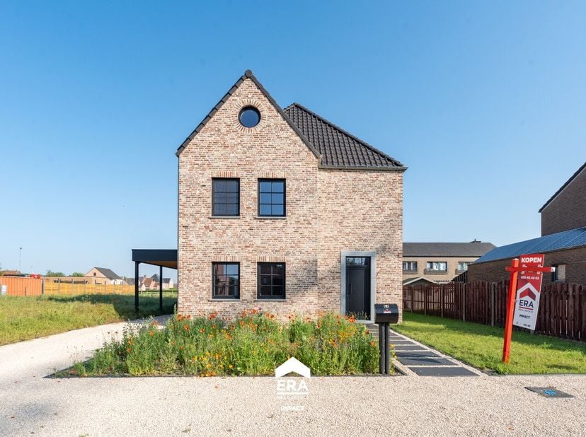 [[ DIT PAND NEEMT DEEL AAN DE ERA OPEN HUIZEN DAG OP 13/6 VAN 9:30 TOT 10:30 ]] Deze energiezuinige nieuwbouwwoning combineert een rustige ligging met