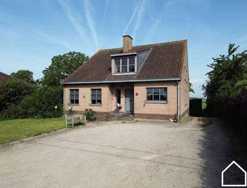                                         Woning te koop in Ieper, € 399.000
