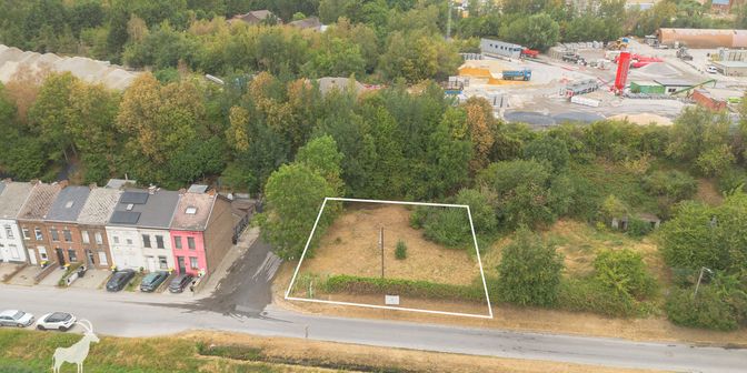 Terrain à vendre à 7134 Ressaix