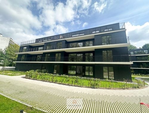                                         Appartement te huur in Sint-Amandsberg, € 1.500
