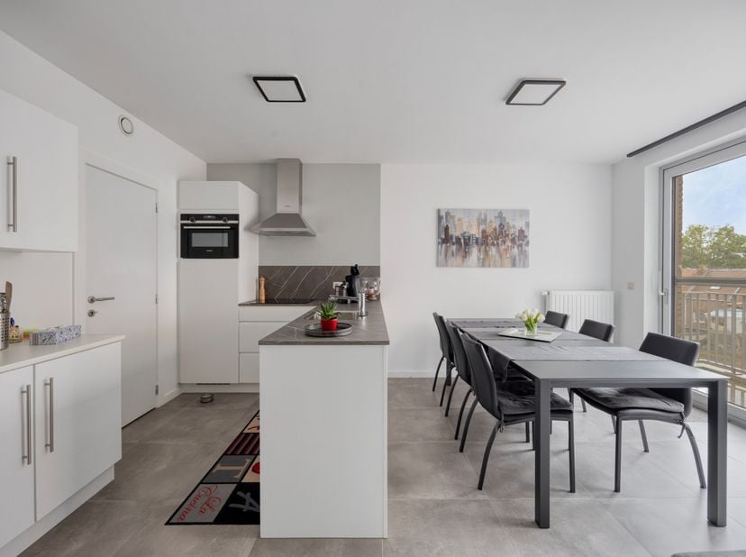 Appartement te koop in Maastrichtersteenweg 36,
                    3700 Tongeren