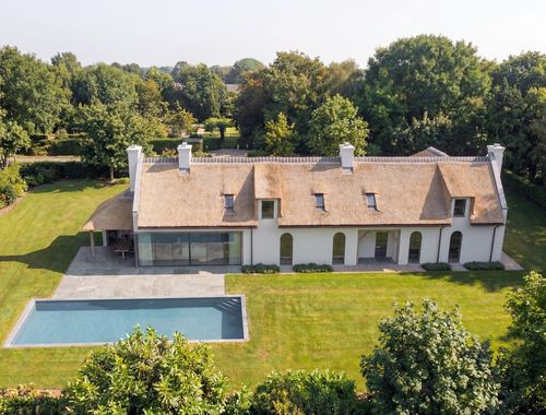                                         Bouwgrond te koop in Deurle, € 1.050.000
