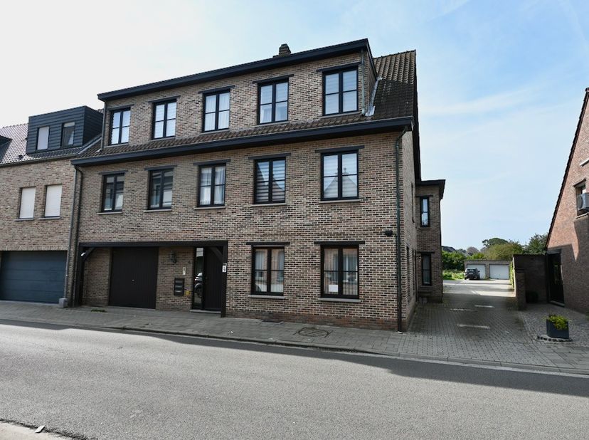 Appartement à vendre à Gebroeders Van Raemdonckstraat 4,
                    2560 Nijlen