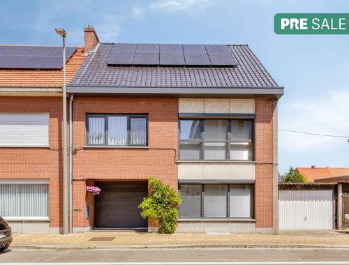                                         Woning te koop in Stabroek, € 469.000
