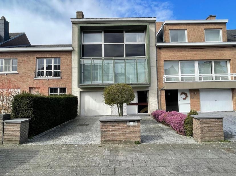 Maison à louer
                    à 9340 Lede