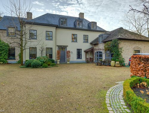                                         Woning te koop in Kapellen, € 2.950.000
