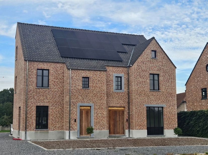 Huis te koop in Grote Baan 53A bus A,
                    3670 Ellikom