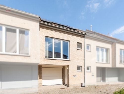                                         Woning te koop in Moere, € 325.000
